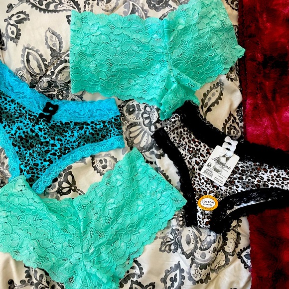 Ladies boy short panty bundle - Picture 1 of 1